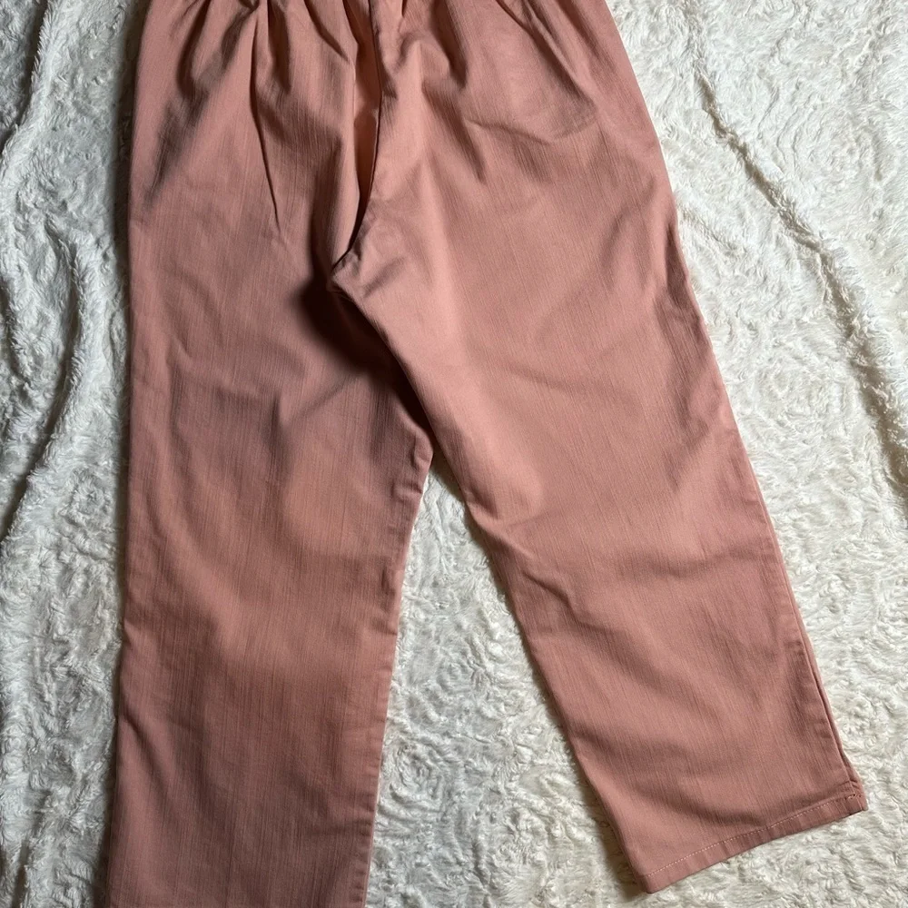 Alfred Dunner Women’s Petite Pull-On Pants Pink Size 16P Stretch Waist - Picture 2 of 7